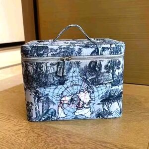 DIOR Beauty Vanity Case With Mirror Around The World Motif 2…